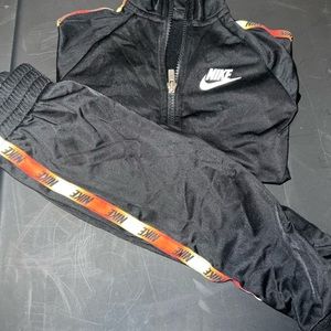 Matching top and bottom Nike set